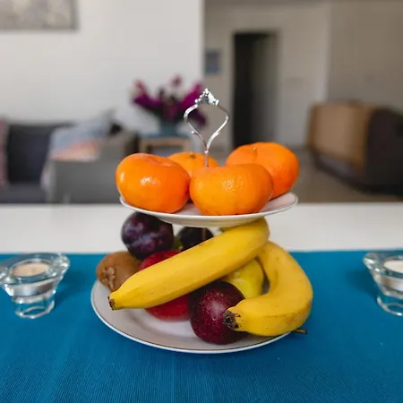 Sliema, Villa Savoia Luxury Apartment For 5 Guests Gzira Exterior photo